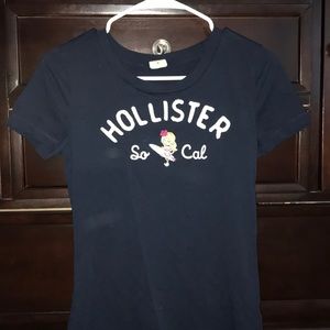 Hollister T-shirt